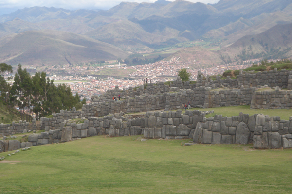 75P - La forteresse de Sacsayhuaman surplombant Cuzco